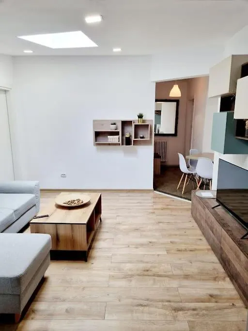 Cozy Apartment Near City Center Bukareszt Rumunia