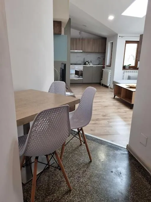 Cozy Apartment Near City Center Βουκουρέστι 0*,  Ρουμανία